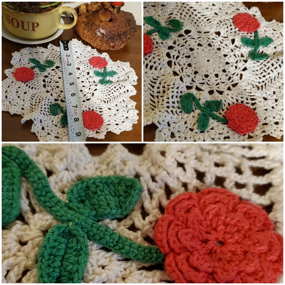 Vintage  Rose HandCrocheted Round Center Piece Doily.